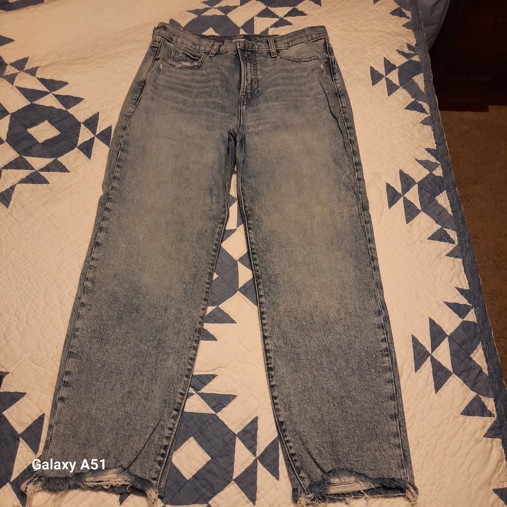 Old Navy Raw edge Jeans